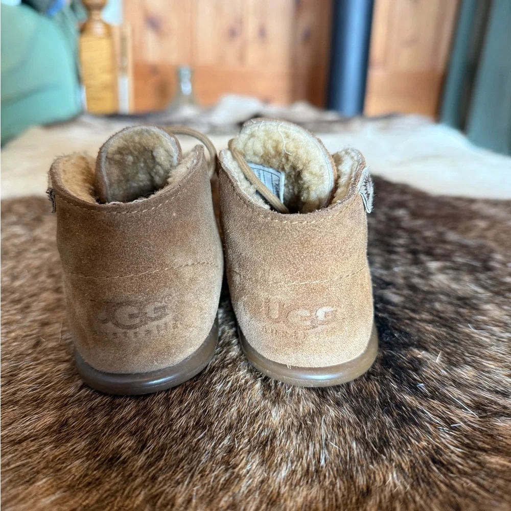 UGG Nuemel Brown suede Baby Walker Shoes